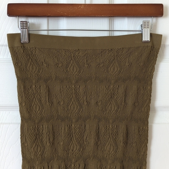 Out From Under Textured Jacquard Knit Form Fitting Strapless Thong Bodysuit L - Picture 2 of 12